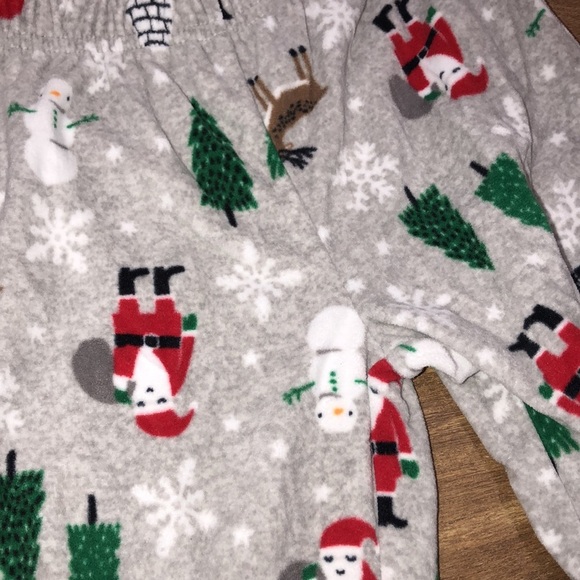 Carters size 2T adorable Christmas pajama set - Picture 5 of 5